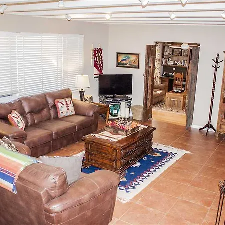 Catch The Wind Three-bedroom Holiday *