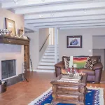 Catch The Wind Three-Bedroom Holiday Home